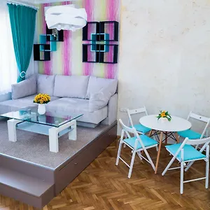 Apartment Pretty
